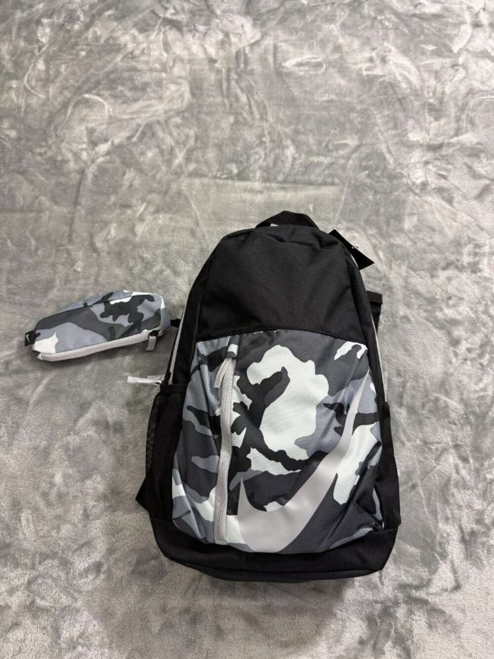 New Nike Backpack Medium Black Gray Camo Swoosh Zip Daypack BA5970 010